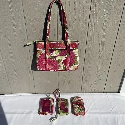 Vera Bradley Pink & Green Flowers Handbag Pocketbook Purse + 3 Accessories • $25.64