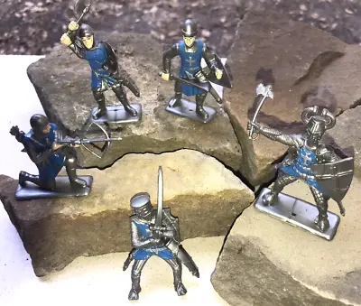 5 Miniature Toy Soldiers Crusader Blue And Silver Color W/Silver Crosses • $7.50