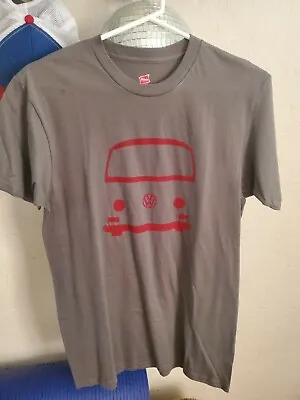 VW Bus T-shirt Medium Haynes Nano T • $14.99