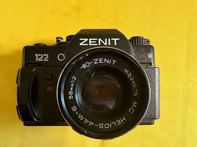 ZENIT 122 SOVIET SLR VINTAGE CAMERA HELIOS 44 M-6 58mm 1:2 M52x075 US SELLER K7 • £67.46