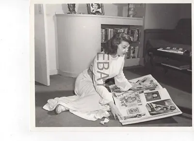£51.59 • Buy Ava Gardner At Home RARE Photo
