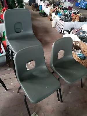 £35 • Buy 8 X Vintage Hille Stackable Infants Junior Chairs 25.5  High