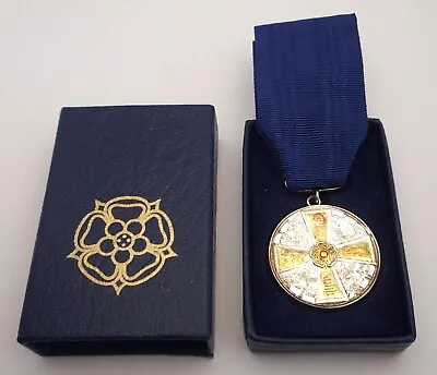Finland / Finnish Order Of The White Rose Medal 1st Class In Box • £40.49