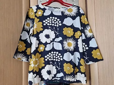 MARIMEKKO LISS KUKKATORI Top 3/4 Slevee Size L • $33