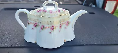 Rosenthal Chrysantheme Teapot • $85