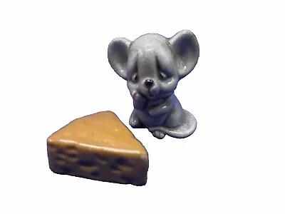 Miniature Vintage Ceramic Tiny Mouse Figurine With Cheese Granny Core • $9.99