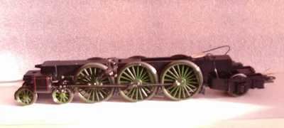 £12 • Buy Hornby OO Loco Chassis Only For Tender Drive  Class A3 4-6-2 Loco Chinese Made.