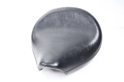 $229 • Buy Front Driver Rider Seat Yamaha XVS1100 V-Star 99-07 OEM XVS 1100