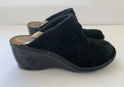 UGG  Gael Black Suede Sheepskin Wedge 2.5  Knit Trim Mule/ Clogs Women’s  Size 7 • $29.99