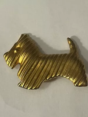 🔥Mystique Dog Brooch. Vintage. • $24.99