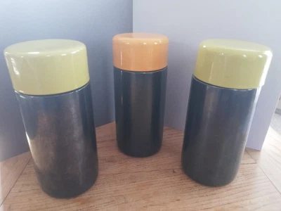 £10 • Buy 3x Retro Ceramic Storage Contianers