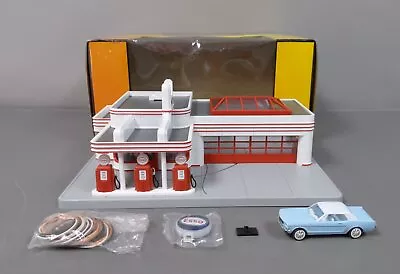 MTH 30-9106 O Gauge Esso Operating Gas Station EX/Box • $118.99