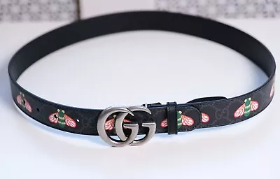 Gucci Black Canvas GG Logo Buckle Marmont Bees Print Belt (Size: 32  80cm) • $283.50