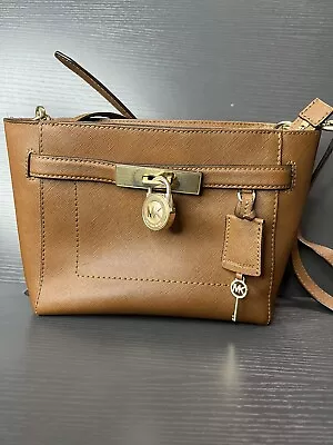 MICHAEL KORS MK Hamilton Traveler Messenger Bag Luggage Saffiano Leather Padlock • $5