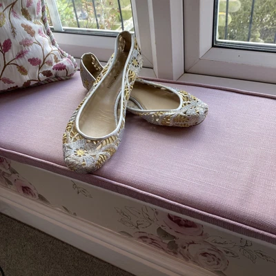 £20 • Buy Emporio Armani Ladies Flat Gold And Silver Ballet Shoes 40