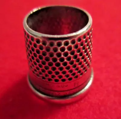 COLLECTIBLES: Vintage ~ OPEN DOME  Sewing Metal Thimble ~RT & CO.-SIZE: 8-VG-JV3 • $8