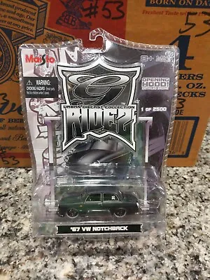 2006 Maisto Urban Die Cast Collection 67 VW Notchback 1of 2500 CHASE • $59.99