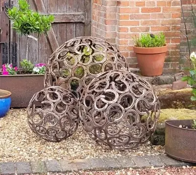 Set 3 Large Garden Horseshoe Spheres Feature Sculpture Statement 50 60 & 70cm • £499