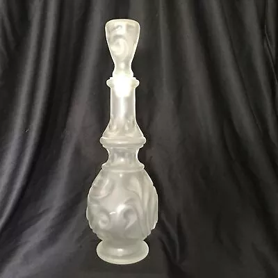 Vintage Frosted Glass Liquor Wine Decanter With Stopper Barware • $11.21