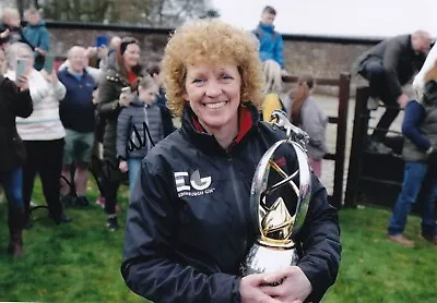 Horse Racing - Lucinda Russell - Hand Signed A4 Photograph - COA • £15