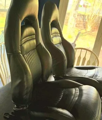 2 1998 C5 Corvette Seats Black Leather No Tears Or Blemishes . Make An Offer • $725