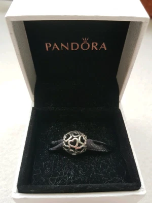£13 • Buy Open Hearts Genuine Pandora Charm