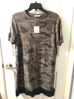 Zara Camo Dress Women’s Size Large Short Sleeve • $30