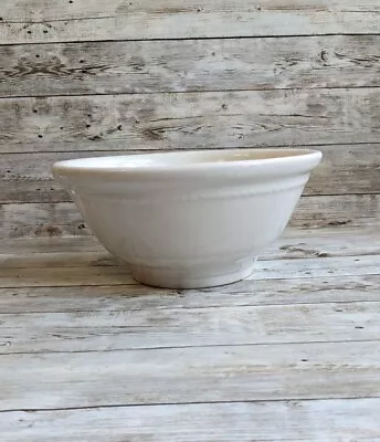 Vintage Homer Laughlin White 8.5  Mixing Bowl Braided Rope Detail Primitive  • $49