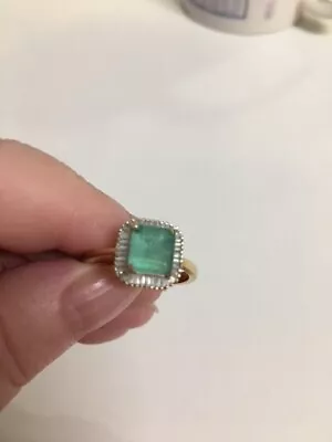 Boyaca Colombian Emerald (Oct 1.95 Ct) Diamond Ring - Total Ct 2.250 • £650