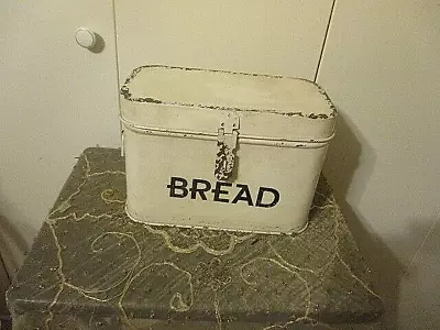 $14.99 • Buy RUSTIC Metal BREAD BOX/TIN  FARMHOUSE/COUNTRY NOT OLD