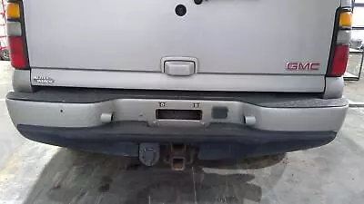 2001 - 2006 GMC Yukon Silver Birch Metallic 59U Rear Step Bumper Denali • $243