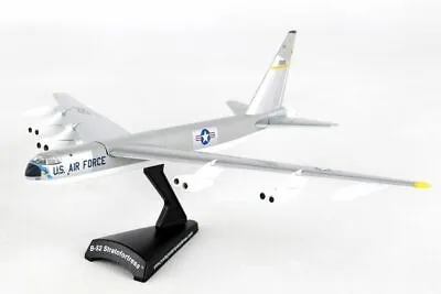 £28.71 • Buy B-52 Stratofortress 1:280 (1:300 Approx)Daron Diecast Model Airplane Bomber 5391