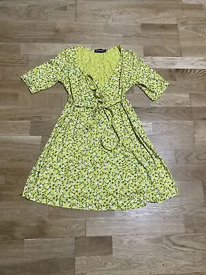 Pretty Little Thing Floral Skater Dress Yellow Size 8 • $6.20