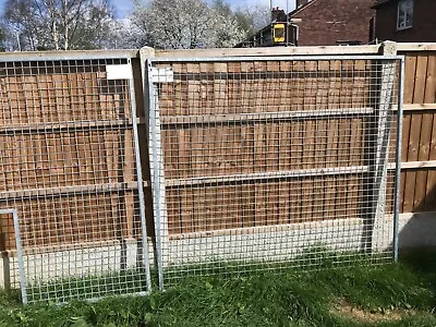 Galvanised Dog Run Panels With 5cm Steal Mesh  • £42.76