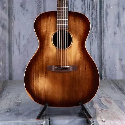 Martin 000-16 StreetMaster Mahogany Burst • $1999