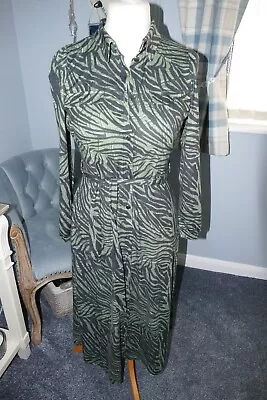 Oasis Maxi Dress Size Xs Green Camouflage Style Colour Shirt  Dress • £0.99