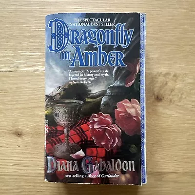 Dragonfly In Amber By Diana Gabaldon PB 1st Edition 1st Printing 1993 • $22.97