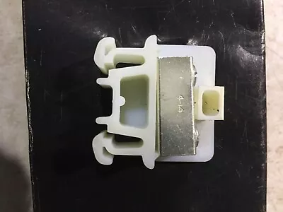 $125 • Buy Allen Bradley 1492-CD2 Terminal Block Case Of 50 600V, 100A MAX