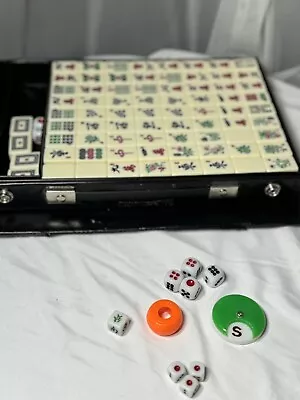 CHINESE MAHJONG VINTAGE 144 Tiles 4 Blanks Black Carrying Case Vinyl • $46.50