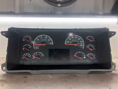 2003-2008 Volvo VNL Speedometer Instrument Cluster - Used | P/N 21132379P02 • $439.99