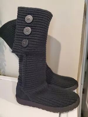 UGG Women's Classic Cardy Knit Boots Size 8 • $19.99