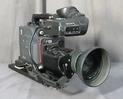 Sony DXC-325 Pro Video Camera W/ Canon PH15X7B Quick Release Mount • £140.99