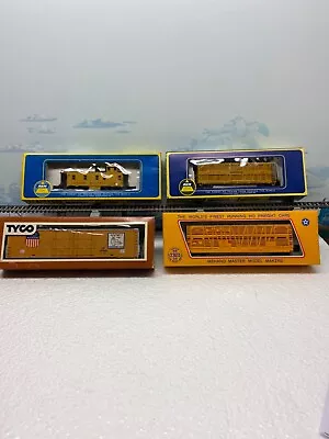 Ho Ahm Mehano Tyco ~ Union Pacific 4 Car Lot ~ Cattle Automated Railway Caboose • $25