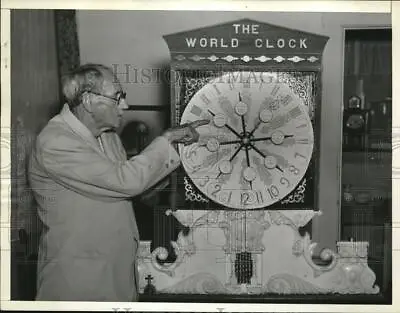 1938 Press Photo Miami Fal. Pro Hirsh Yankelwitz & World Clock - Neb65940 • £19.45