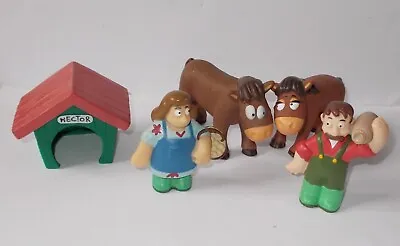 Deagostini My Animal Farm Molly Farmer Wife Hectors Dog Kennel & Horse Figures • £7