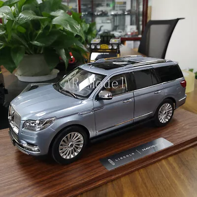 1/18 Scale LINCOLN NAVIGATOR SUV 2019 Metal Diecast Model Car Light Blue • $236.90