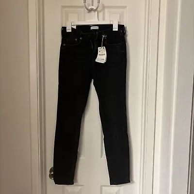 NWT ZARA The Skinny In Black Jeans Women's Size 6 / 38 • $16
