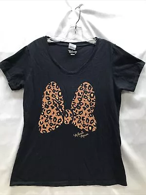 Disney Minnie Mouse Cheetah Print Bow V Neck TShirt Women’s M • $12