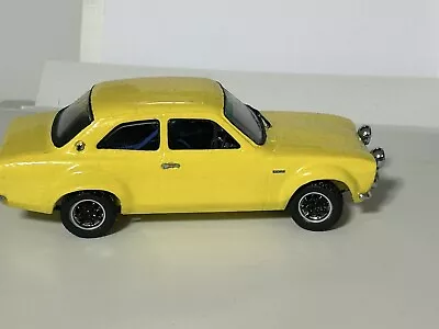 Bmw 1/24 Scale Model Cars • £25