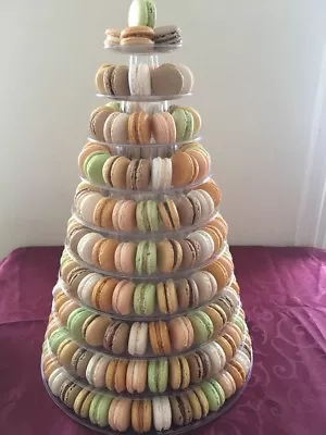 Homemade MacaroonsMacarons 24 • £22.99